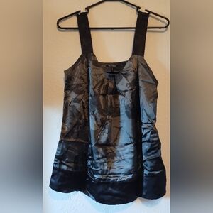 Daisy Fuentes silky top